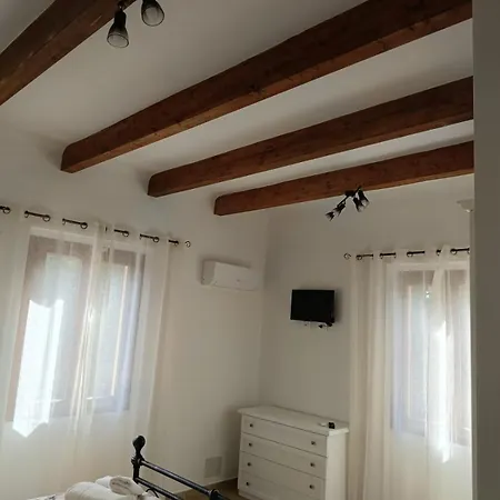 L'amico Bed & Breakfast *