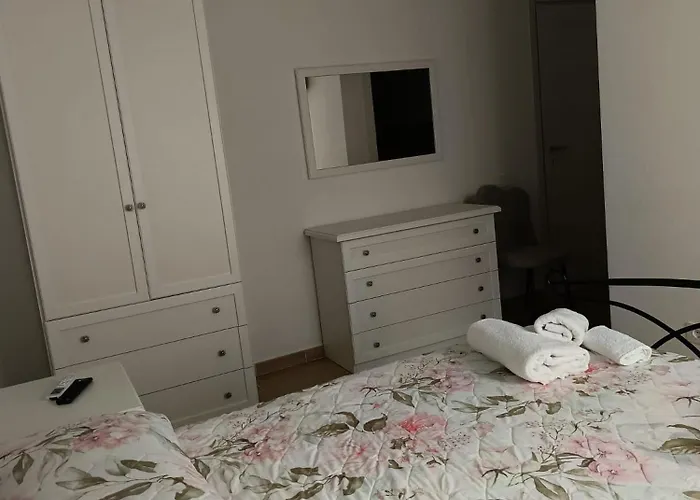 לינה וארוחת בוקר L'amico *