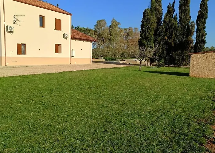 לינה וארוחת בוקר L'amico